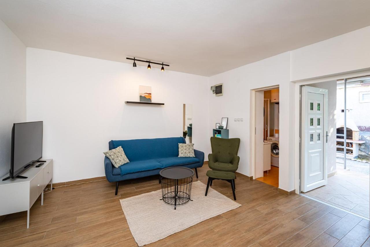 Apartment Sunset ロバニスカ エクステリア 写真