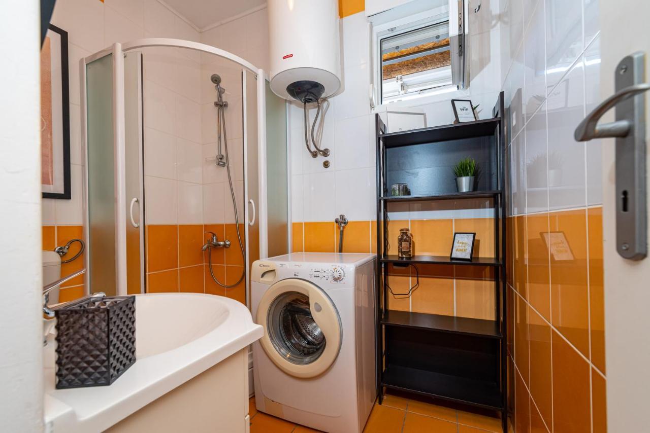 Apartment Sunset ロバニスカ エクステリア 写真